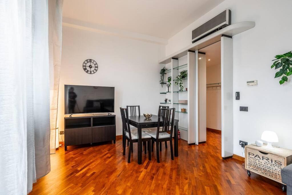 Carrobbio'S Nest - Elegant With Wifi And Netflix Apartment Milano Ngoại thất bức ảnh