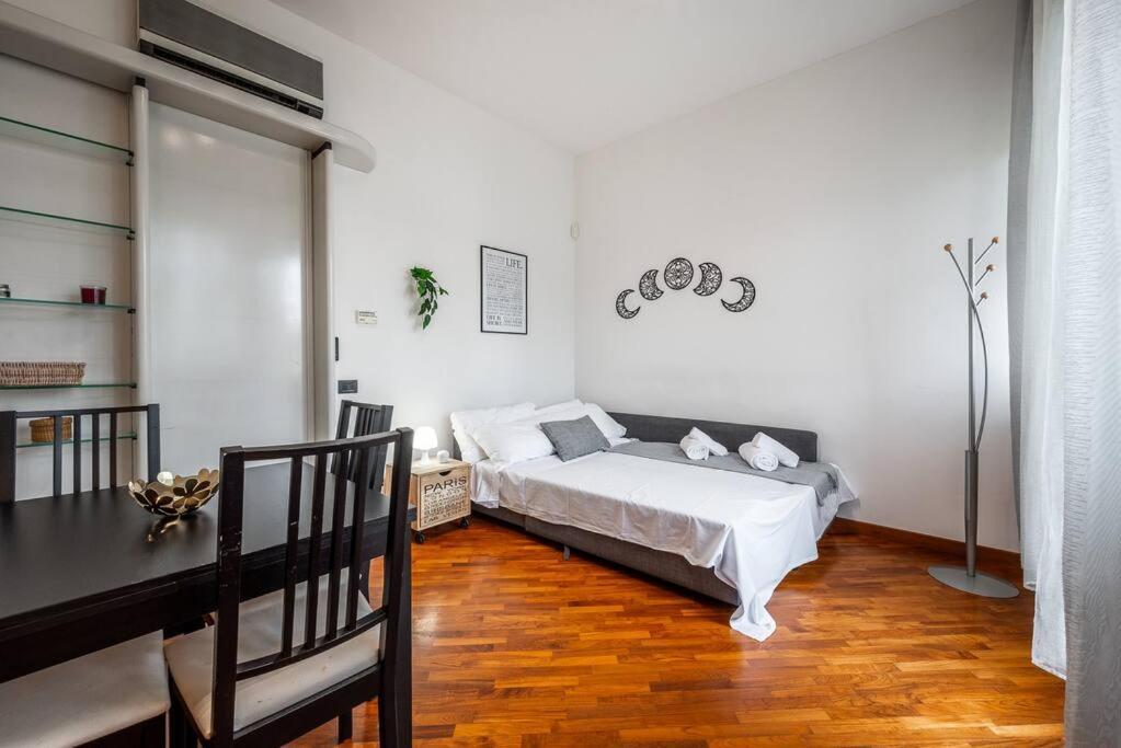 Carrobbio'S Nest - Elegant With Wifi And Netflix Apartment Milano Ngoại thất bức ảnh